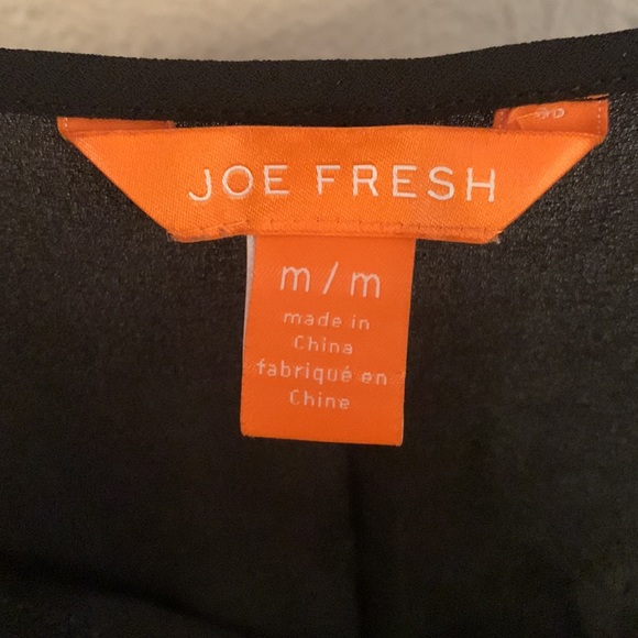 Joe Fresh sheer button down tee. Size m. - Picture 5 of 5